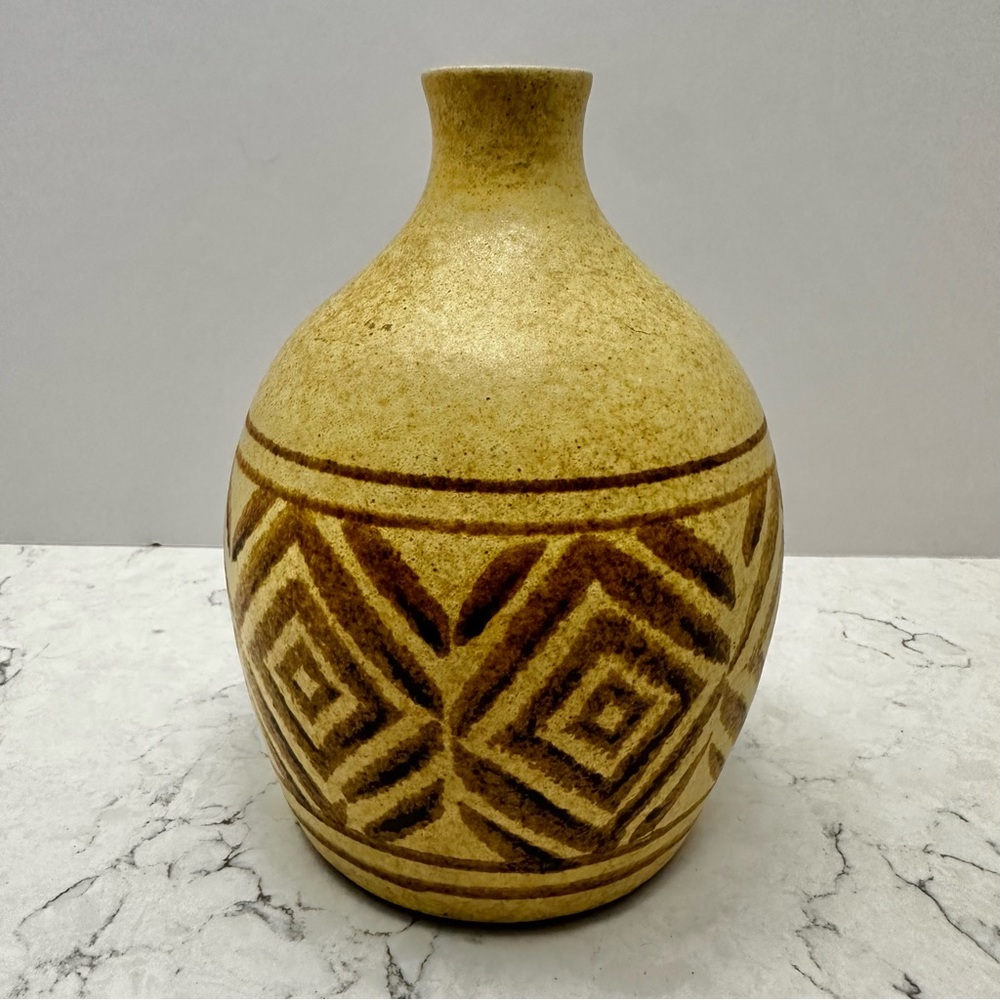 MCM Vase Pottery Craft USA Stoneware Robert Maxwell 6” Tall Brown Tan Geometric